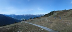 Archived image Webcam Zillertal Arena, Kreuzwiesn 17:00