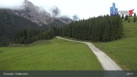 Archived image Webcam Feldernalm in Ehrwald - Zugspitze 08:00