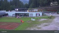 Archiv Foto Webcam Spindlermühle - Piste Turistická und Sessellift Svaty Petr 04:00