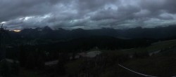 Archiv Foto Webcam Dachstein West: Bergstation Hornbahn 19:00