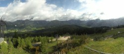 Archived image Webcam Dachstein West: Top station Hornbahn 09:00