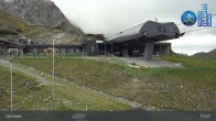 Archived image Webcam Lermoos Grubigstein Ski Resort: Grubig II Gondola 14:00