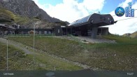 Archived image Webcam Lermoos Grubigstein Ski Resort: Grubig II Gondola 14:00