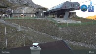Archived image Webcam Lermoos Grubigstein Ski Resort: Grubig II Gondola 07:00
