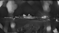 Archived image Webcam Lake Louise - Kokanee Kabin 00:00