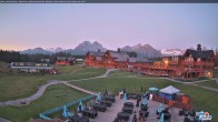Archived image Webcam Lake Louise - Kokanee Kabin 04:00