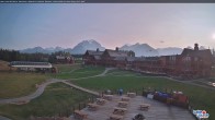 Archived image Webcam Lake Louise - Kokanee Kabin 16:00