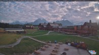 Archived image Webcam Lake Louise - Kokanee Kabin 16:00