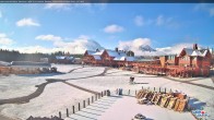 Archived image Webcam Lake Louise - Kokanee Kabin 08:00