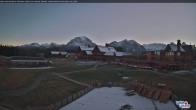 Archived image Webcam Lake Louise - Kokanee Kabin 16:00