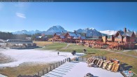 Archived image Webcam Lake Louise - Kokanee Kabin 08:00