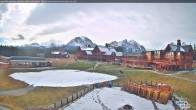Archived image Webcam Lake Louise - Kokanee Kabin 10:00