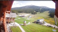 Archived image Webcam Base Area Lake Louise 08:00