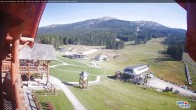 Archived image Webcam Base Area Lake Louise 08:00