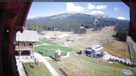 Archived image Webcam Base Area Lake Louise 10:00