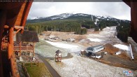 Archived image Webcam Base Area Lake Louise 08:00