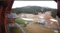 Archived image Webcam Base Area Lake Louise 16:00