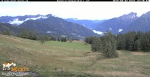 Archiv Foto Webcam Lienz: Blick auf die Meckisalm bei Zettersfeld 17:00