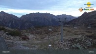 Archived image Webcam Chairlift Riedkopf - Klösterle 07:00