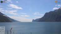 Archiv Foto Webcam Torbole 13:00
