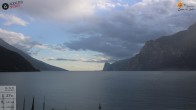 Archiv Foto Webcam Torbole 17:00