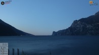 Archived image Webcam Lago di Garda - Torbole 05:00