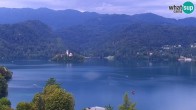 Archiv Foto Webcam Bled: Blick auf See und Burg 11:00