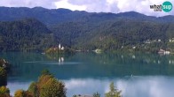 Archiv Foto Webcam Bled: Blick auf See und Burg 09:00