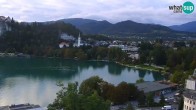 Archiv Foto Webcam Bled: Blick auf See und Burg 17:00