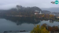 Archiv Foto Webcam Bled: Blick auf See und Burg 06:00
