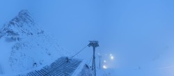 Archived image Webcam Schwarze Schneid Gondola Rettenbach Glacier 05:00