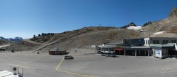 Archived image Webcam Tiefenbachgletscher Sölden 11:00
