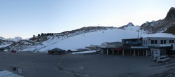 Archived image Webcam Tiefenbachgletscher Sölden 17:00