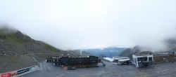 Archiv Foto Webcam Sölden Rettenbachgletscher: Weltcuptribüne und Talstation 06:00