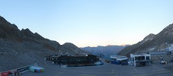 Archived image Webcam Rettenbachgletscher Sölden 17:00