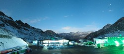 Archiv Foto Webcam Sölden Rettenbachgletscher: Weltcuptribüne und Talstation 23:00