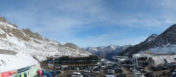 Archiv Foto Webcam Sölden Rettenbachgletscher: Weltcuptribüne und Talstation 09:00