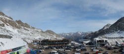 Archiv Foto Webcam Sölden Rettenbachgletscher: Weltcuptribüne und Talstation 11:00