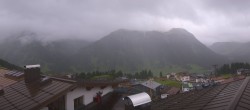 Archiv Foto Webcam Oberlech: Hotel Goldener Berg 15:00