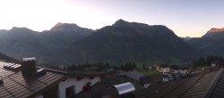 Archived image Webcam Hotel Goldener Berg: village view Oberlech 05:00
