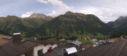Archiv Foto Webcam Oberlech: Hotel Goldener Berg 17:00