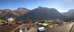 Archived image Webcam Hotel Goldener Berg: village view Oberlech 11:00