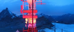 Archiv Foto Webcam Zermatt / Breuil Cervinia: Plateau Rosa 19:00