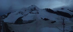 Archiv Foto Webcam Saas Fee: Restaurant Mittelallalin und Gletscherskigebiet 19:00