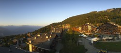 Archived image Webcam Village Centre Anzère 13:00
