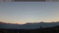 Archiv Foto Webcam Crans Montana: Hotel Le Splendide 12:00