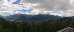 Archiv Foto Webcam Crans Montana: Panoramablick Höhenklinik 13:00