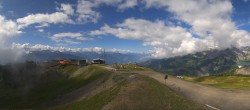 Archived image Webcam Crans Montana Roundshot 09:00