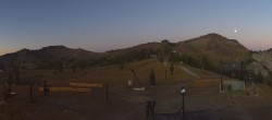 Archived image Webcam Squaw Valley Ski Resort 04:00