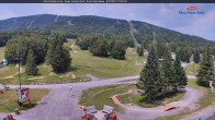 Archiv Foto Webcam Blick auf die Talstation des Mont Sainte Anne 12:00